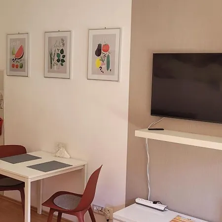 - Rozmberk, Svet A Bastyr * Třeboň