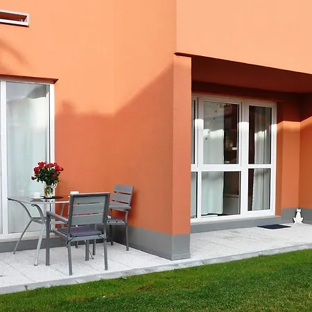 - Rozmberk, Svet A Bastyr *