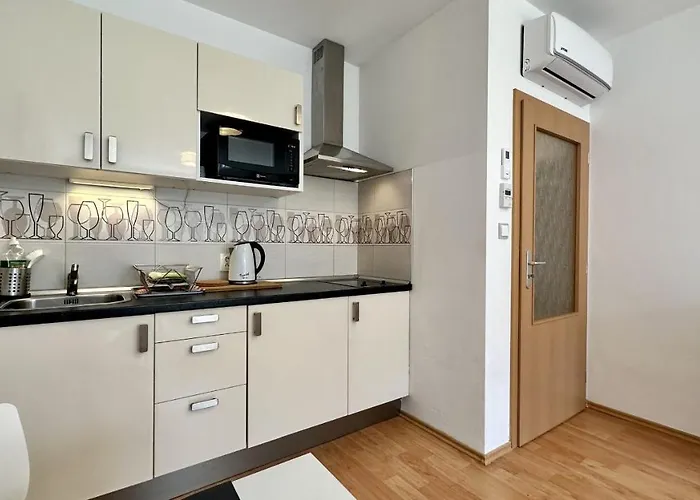 Appartement - Rozmberk, Svet A Bastyr