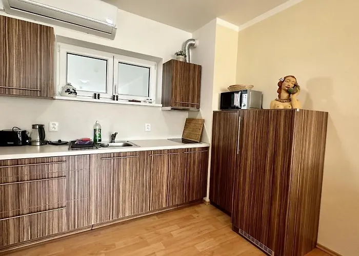 - Rozmberk, Svet A Bastyr Appartement *